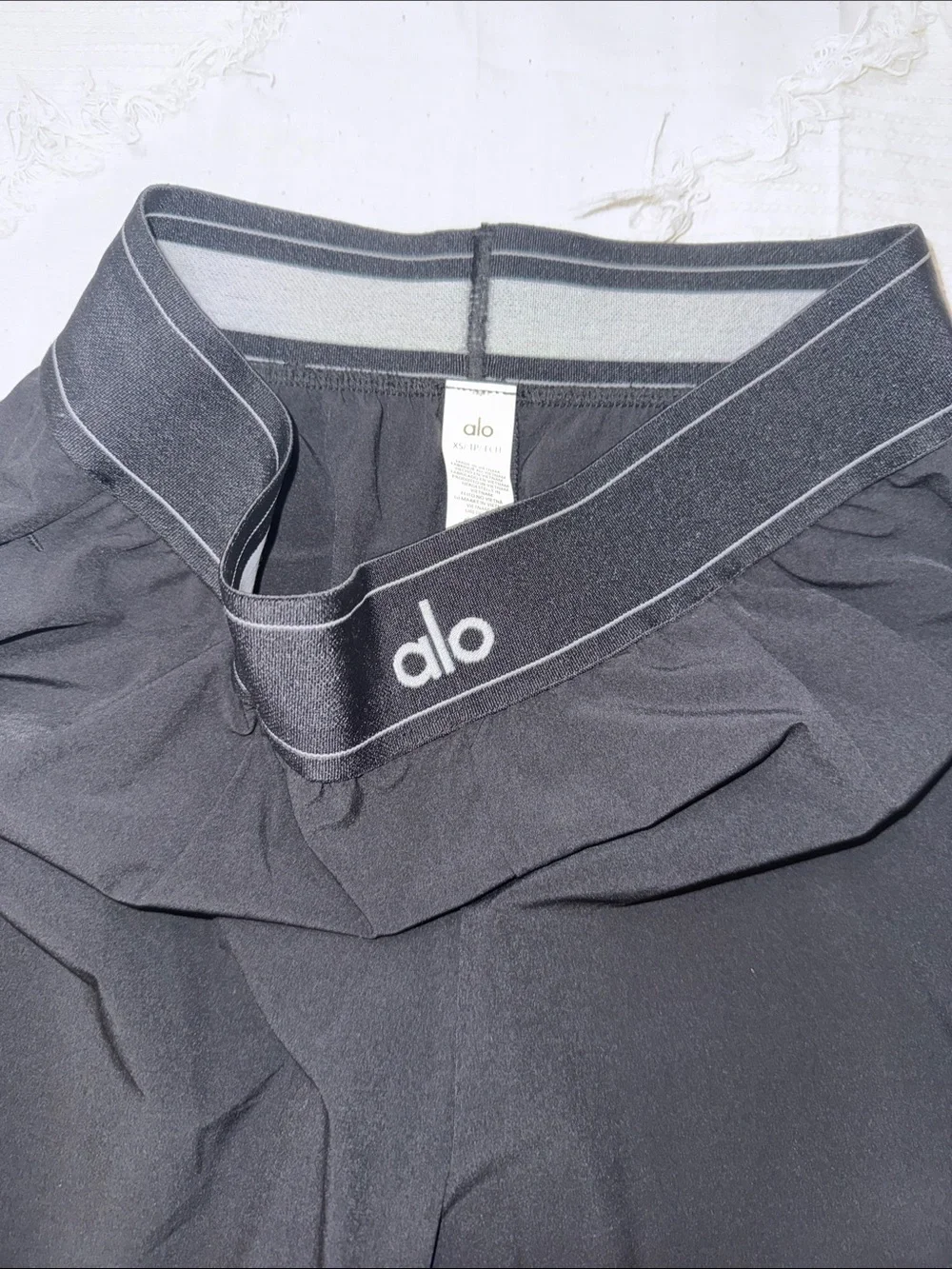 Authentic ALO Yoga Black A-Line Active Skirt with Logo Waistband